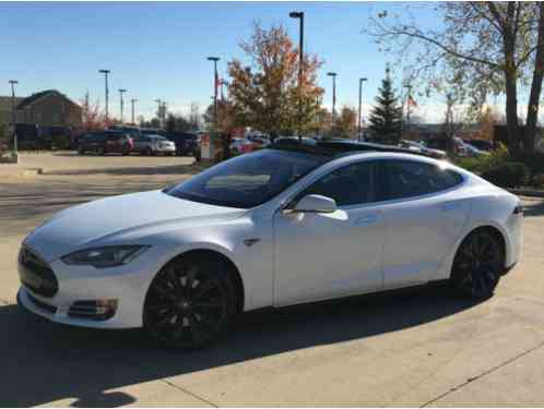 2013 Tesla Model S