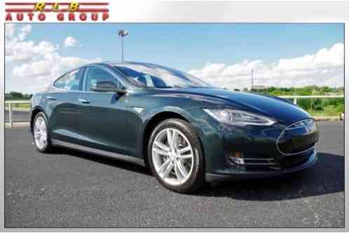 2012 Tesla Model S Sedan