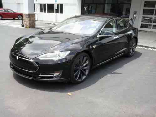 Tesla Model S sport (2014)