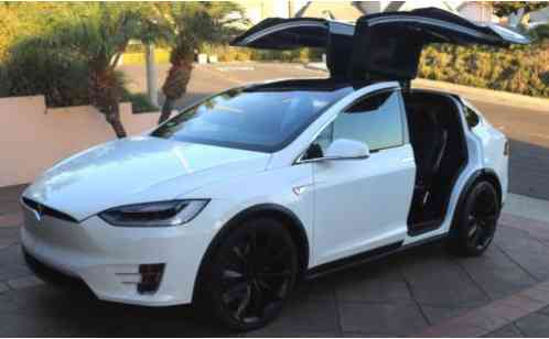 Tesla Model X 90D (2016)