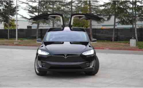 Tesla Model X Model X (2016)