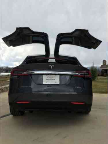 Tesla Model X P90d 2016 Signature The Car Has About 1k