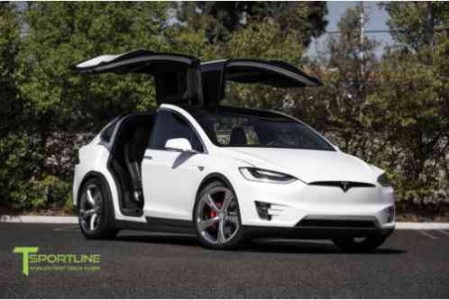 Tesla Model X (2016)