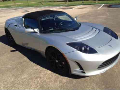 Tesla Roadster (2011)