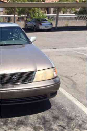 Toyota Avalon Platinum Edition (1999)