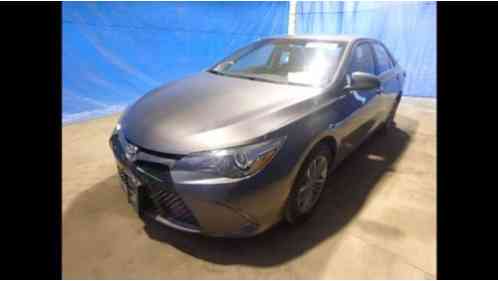 Toyota Camry (2015)