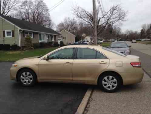 Toyota Camry (2010)