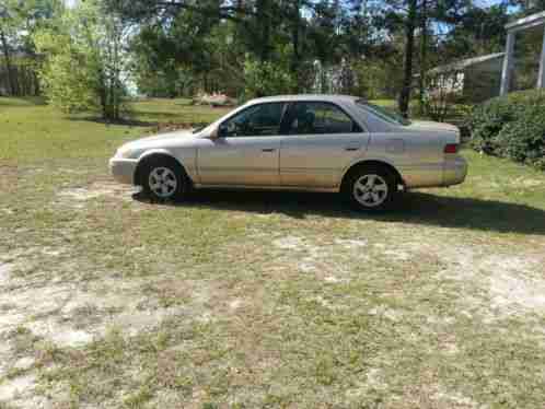 1998 Toyota Camry LE