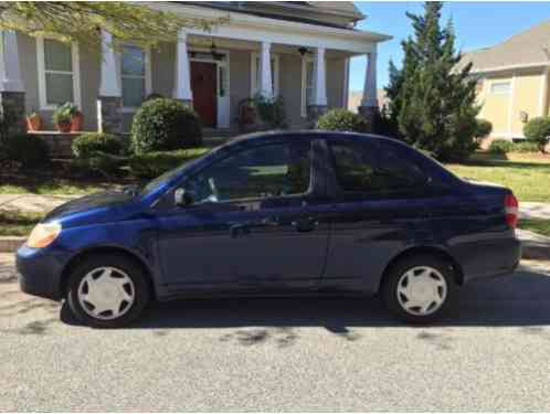 Toyota Echo (2002)