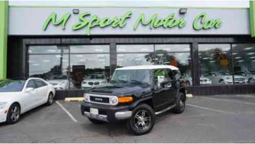 2012 Toyota FJ Cruiser 4WD 4dr Auto (Natl)