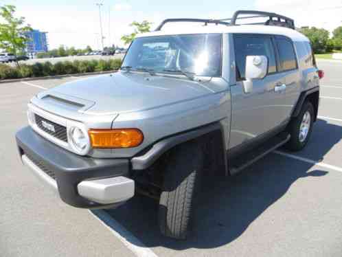 Toyota FJ Cruiser (2010)