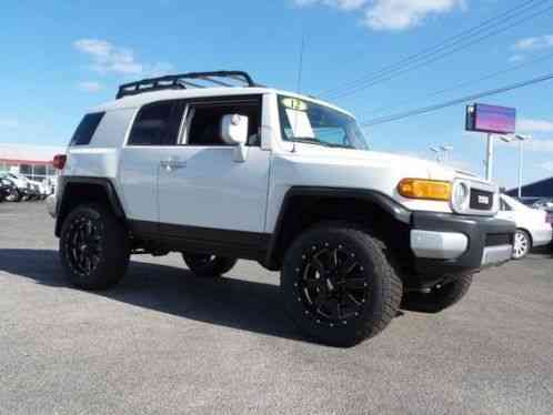 Toyota FJ Cruiser (2012)