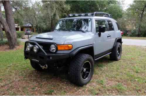 Toyota FJ Cruiser (2013)