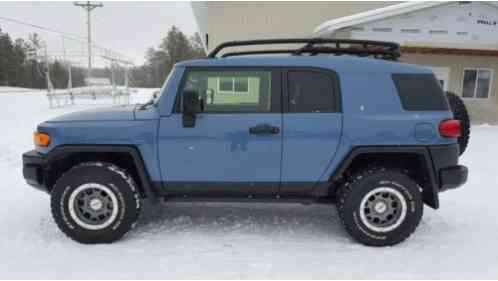 Toyota FJ Cruiser (2014)