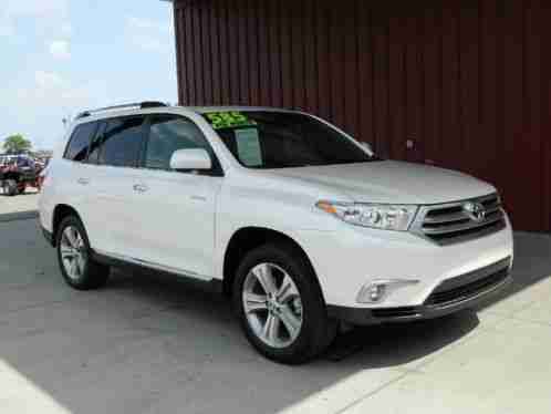 Toyota Highlander Limited (2013)