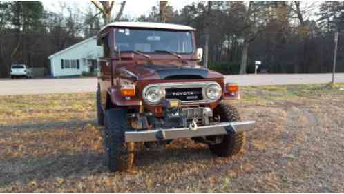 Toyota Land Cruiser BJ40 (1978)