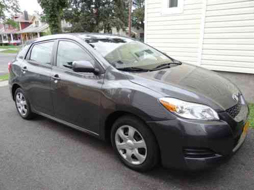 20090000 Toyota Matrix base