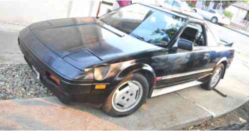 Toyota MR2 (1986)