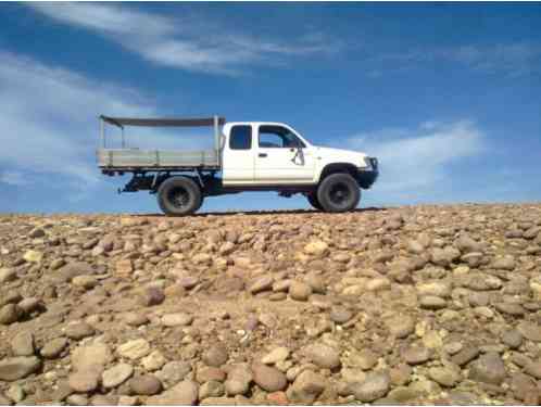 Toyota Other Extra Cab (2001)