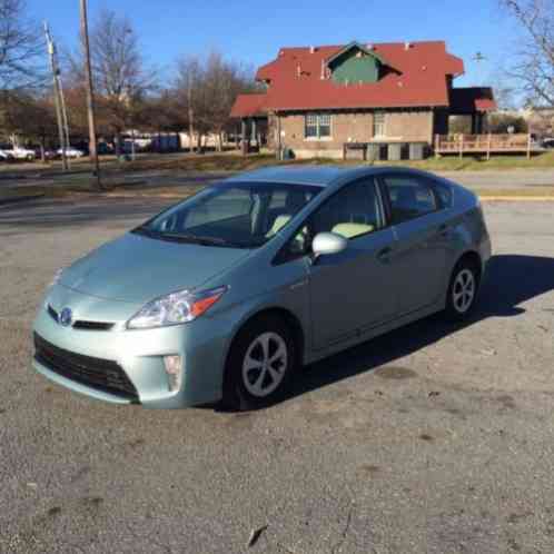 Toyota Prius (2013)