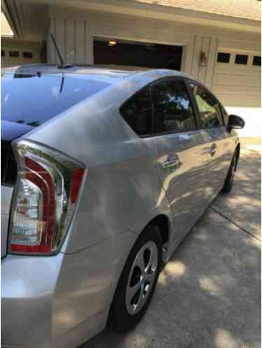 Toyota Prius IV HYBRID SUNROOF NAV (2012)