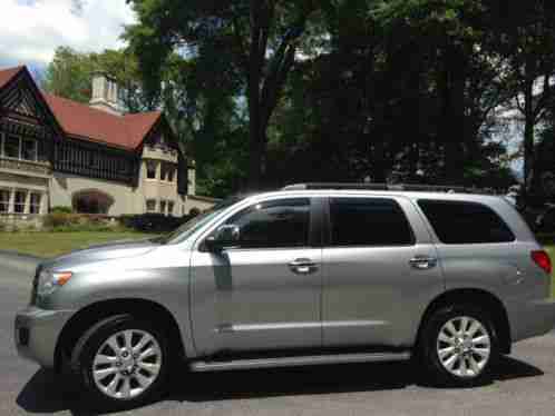 2010 Toyota Sequoia Platinum