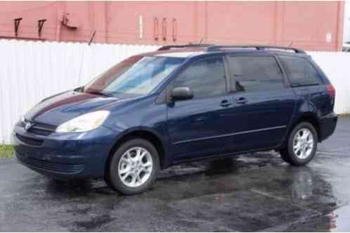 2005 Toyota Sienna LE