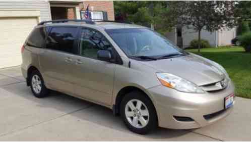 Toyota Sienna (2006)