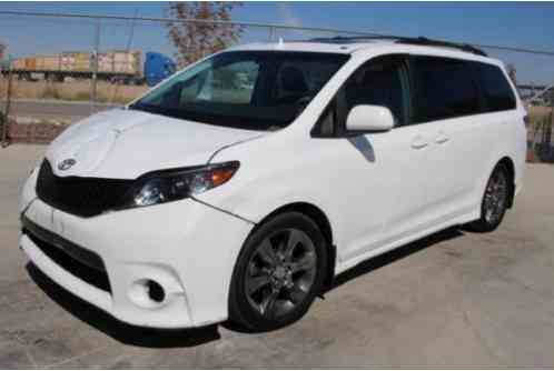 2012 Toyota Sienna SE