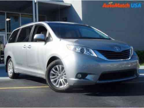 2013 Toyota Sienna XLE