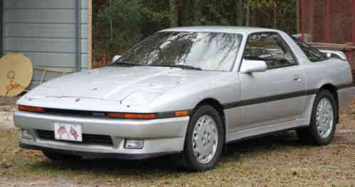 Toyota Supra (1988)