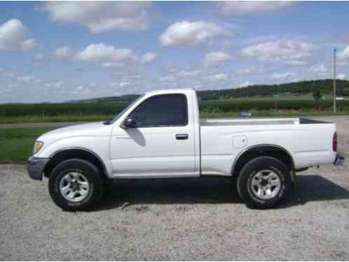 Toyota Tacoma (2000)