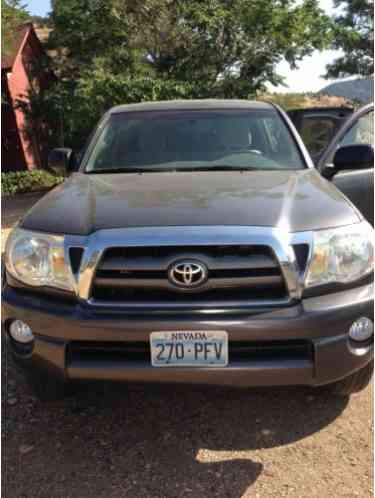 Toyota Tacoma Access Cab 2009 Top Condition Single Owner