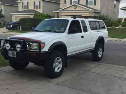 Toyota Tacoma (2004)