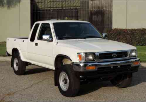 Toyota Tacoma California One Owner (1994)