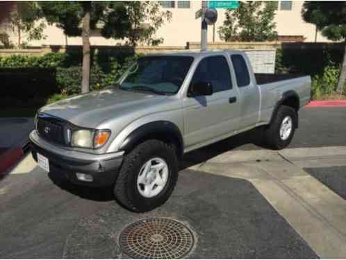 Toyota Tacoma Extra Cab (2004)