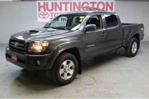 2010 Toyota Tacoma ONE OWNER