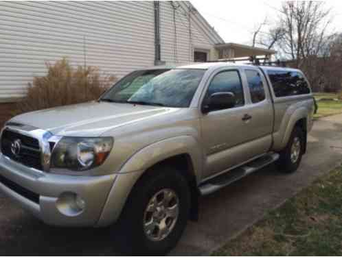 Toyota Tacoma (2011)