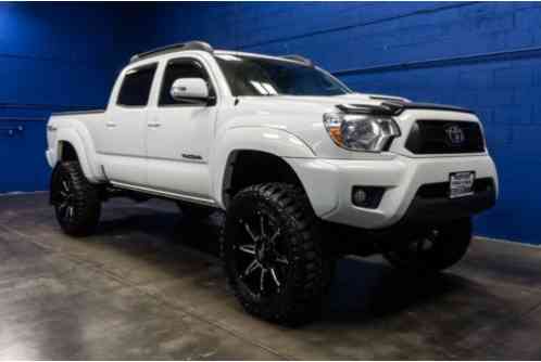 Toyota Tacoma (2015)