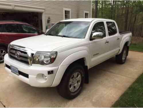 Toyota Tacoma V6 SR5 w/TRD Pkg (2010)