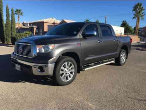 Toyota Tundra Pick up (2011)