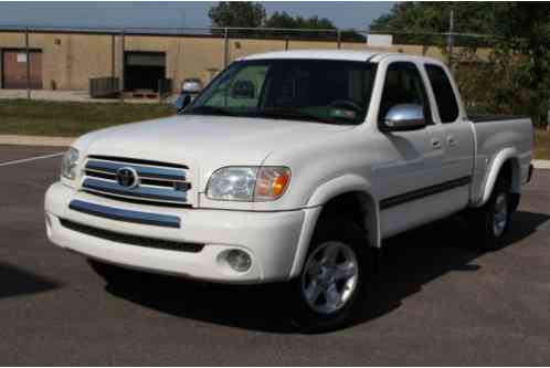 2005 Toyota Tundra SR5 4X4 CREW CAB 1 OWNER