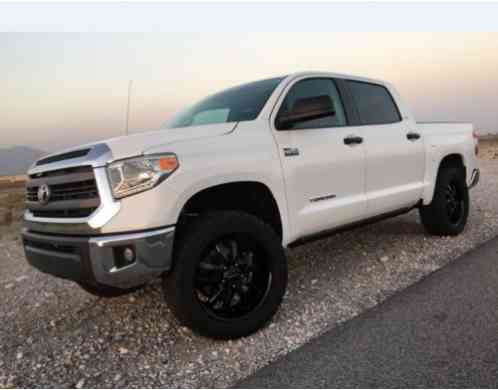 2014 Toyota Tundra SR5 CrewMax