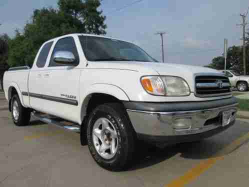 2001 Toyota Tundra TUNDRA V8 4. 7L 2WD AUTO EXTRA CLEAN DRIVES PERFECT