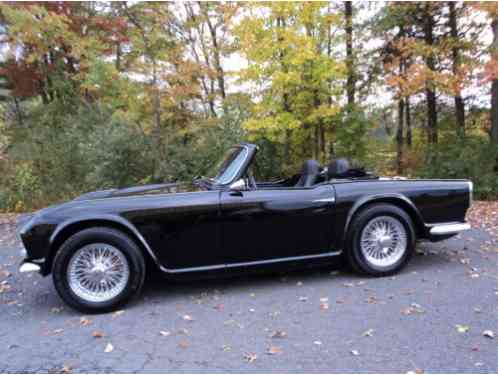 Triumph 1963 TR4*CALIFORNIA CAR*1 OF A KIND*302 COBRA TR4 SPECIAL*STREET OR TRACK READY*MUST SEE 400HP