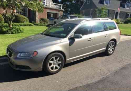 Volvo V70 3. 2 (2010)