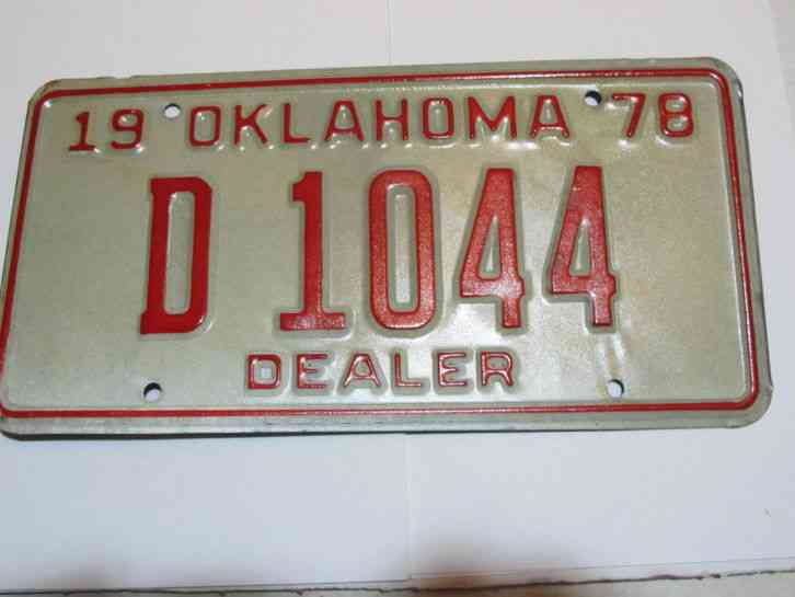 Vintage 1978 OKLAHOMA DEALER expired license plate tag ( D