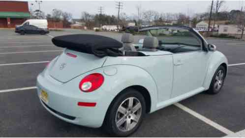 Volkswagen Beetle-New (2006)