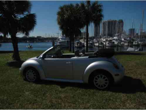 Volkswagen Beetle-New (2005)