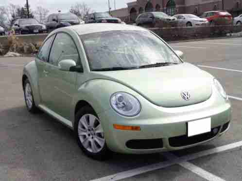 Volkswagen Beetle-New S (2009)